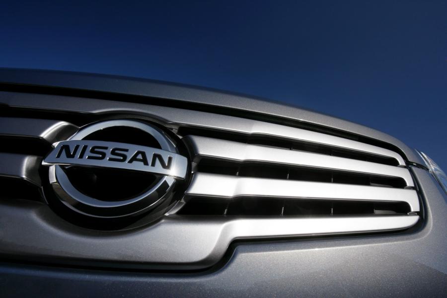  Nissan Qashqai 2 2009 года  (фото 3 из 51)